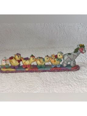 Nursery Giraffe Chick Ducks Train Resin Figurine Shelf Decoration